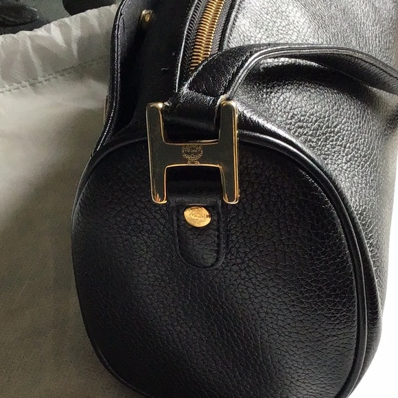 EUC MCM Black Barrel Papillon Handbag Excellent Condition - Picture 3 of 6